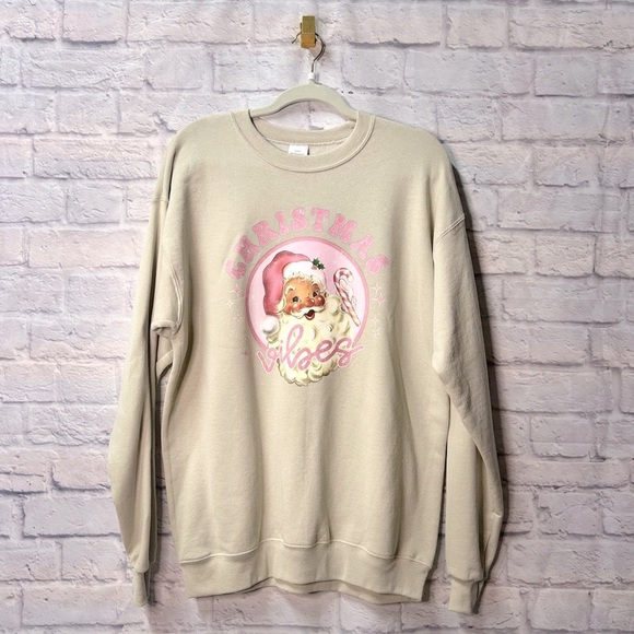 Hanes Tops - Christmas Vibes Crewneck